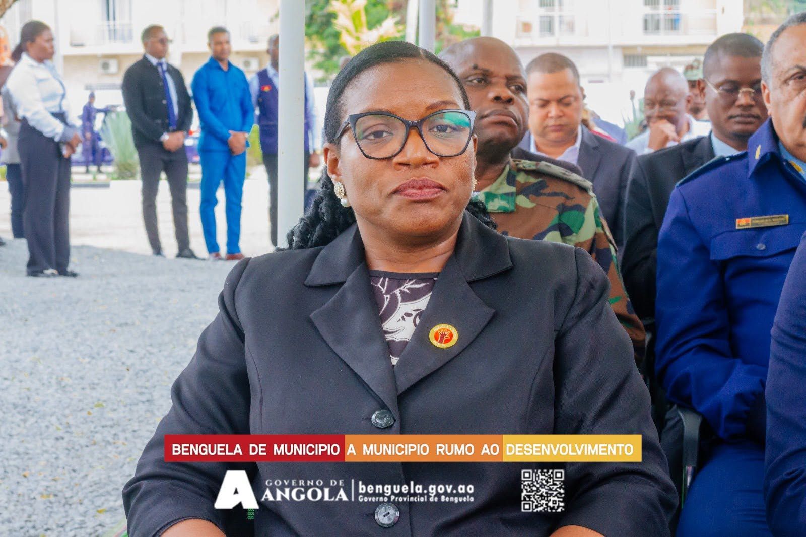 <br />
<b>Notice</b>:  Undefined index: title in <b>/home/gov/public_html/portais-governo-producao/themes/portalweb/galeria-itens.php</b> on line <b>148</b><br />
