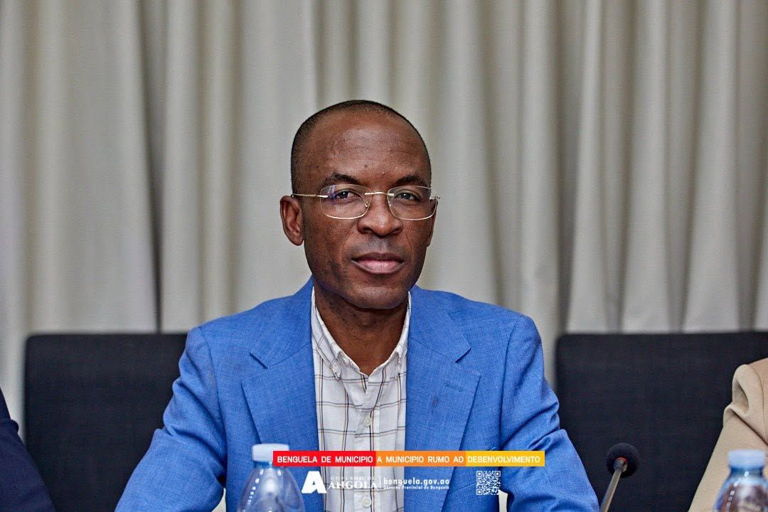 <br />
<b>Notice</b>:  Undefined index: title in <b>/home/gov/public_html/portais-governo-producao/themes/portalweb/galeria-itens.php</b> on line <b>148</b><br />
