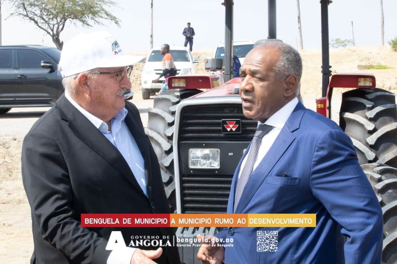 <br />
<b>Notice</b>:  Undefined index: title in <b>/home/gov/public_html/portais-governo-producao/themes/portalweb/galeria-itens.php</b> on line <b>148</b><br />
