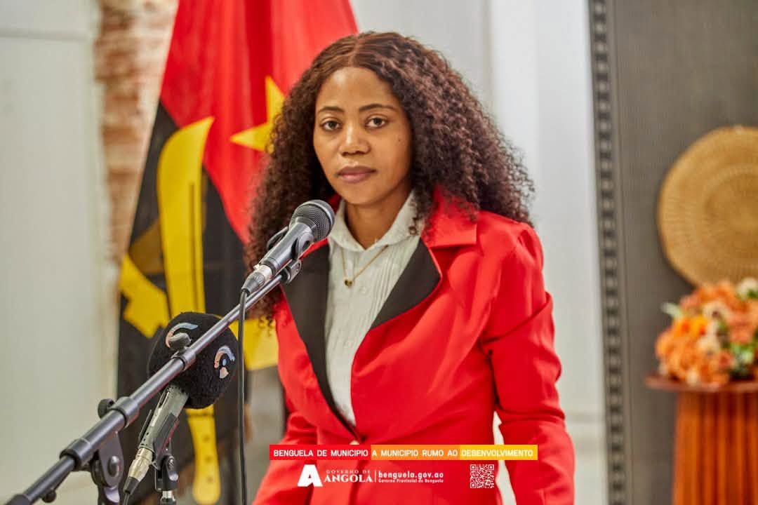 <br />
<b>Notice</b>:  Undefined index: title in <b>/home/gov/public_html/portais-governo-producao/themes/portalweb/galeria-itens.php</b> on line <b>148</b><br />
