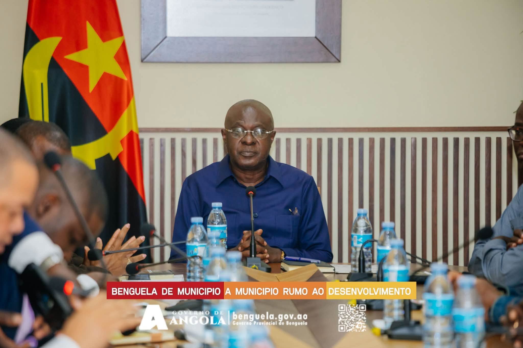 <br />
<b>Notice</b>:  Undefined index: title in <b>/home/gov/public_html/portais-governo-producao/themes/portalweb/galeria-itens.php</b> on line <b>148</b><br />
