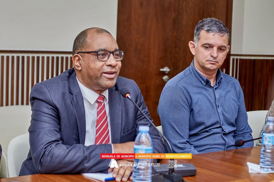 <br />
<b>Notice</b>:  Undefined index: title in <b>/home/gov/public_html/portais-governo-producao/themes/portalweb/galeria-itens.php</b> on line <b>148</b><br />
