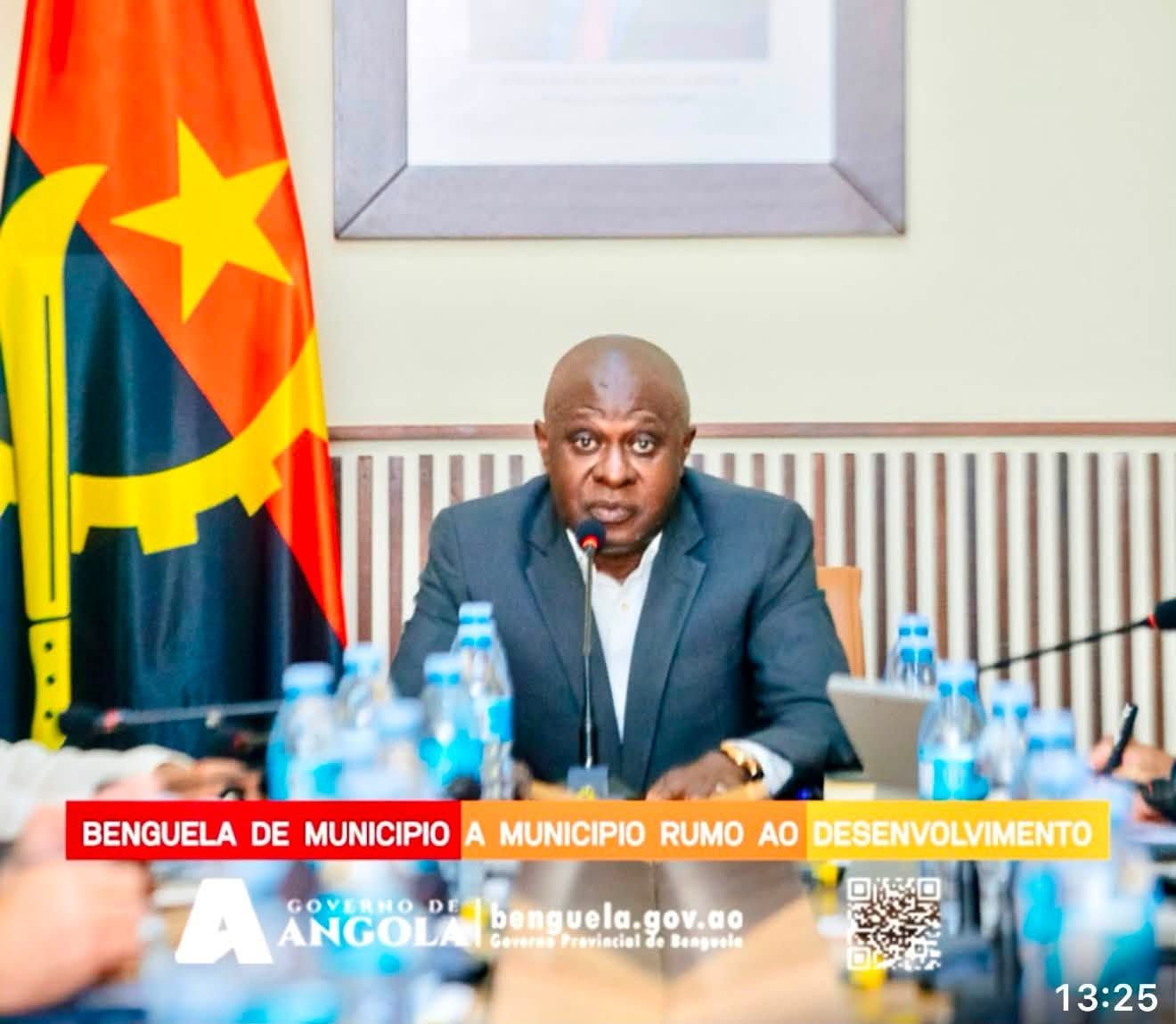 <br />
<b>Notice</b>:  Undefined index: title in <b>/home/gov/public_html/portais-governo-producao/themes/portalweb/galeria-itens.php</b> on line <b>148</b><br />
