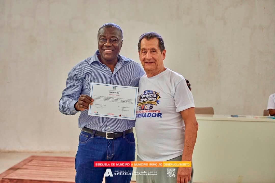 <br />
<b>Notice</b>:  Undefined index: title in <b>/home/gov/public_html/portais-governo-producao/themes/portalweb/galeria-itens.php</b> on line <b>148</b><br />
