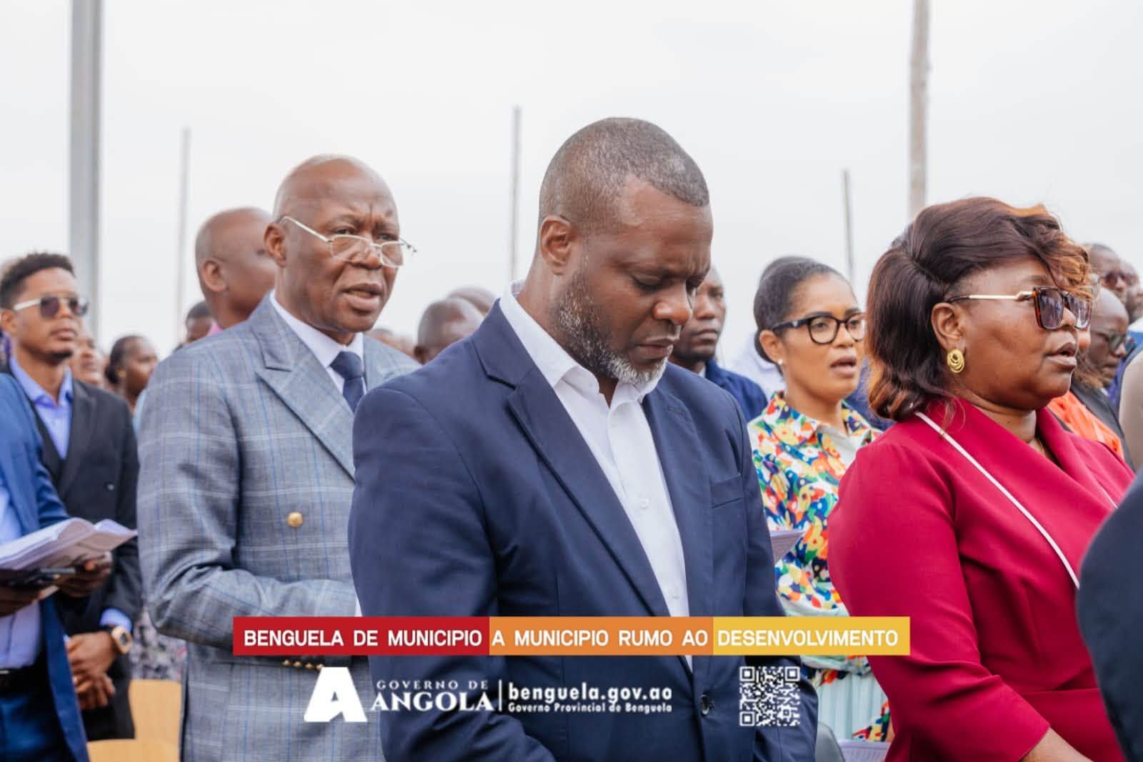 <br />
<b>Notice</b>:  Undefined index: title in <b>/home/gov/public_html/portais-governo-producao/themes/portalweb/galeria-itens.php</b> on line <b>148</b><br />
